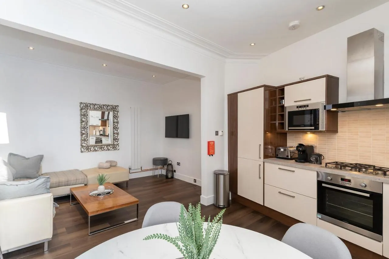 Howburn Residence Serviced Apartments - 1,2& 3 Bedroom Apartments Aberdeen